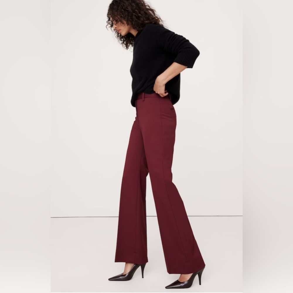 Banana Republic Burgundy Wide Leg Pants: reposting. Need to size down.